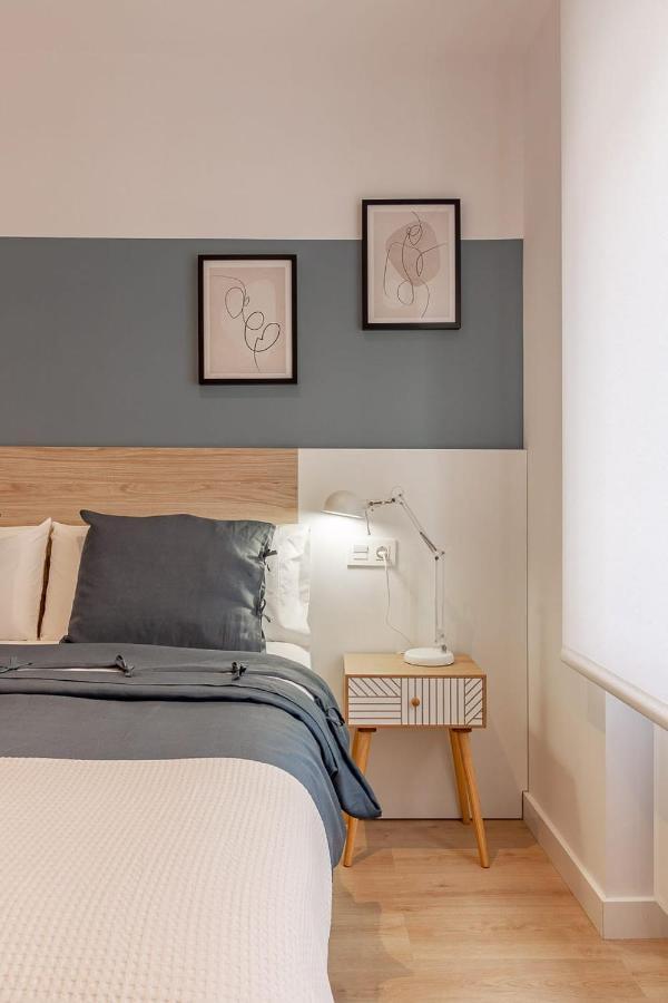 Ah Hostel Room4You Oviedo Vut3026As Extérieur photo